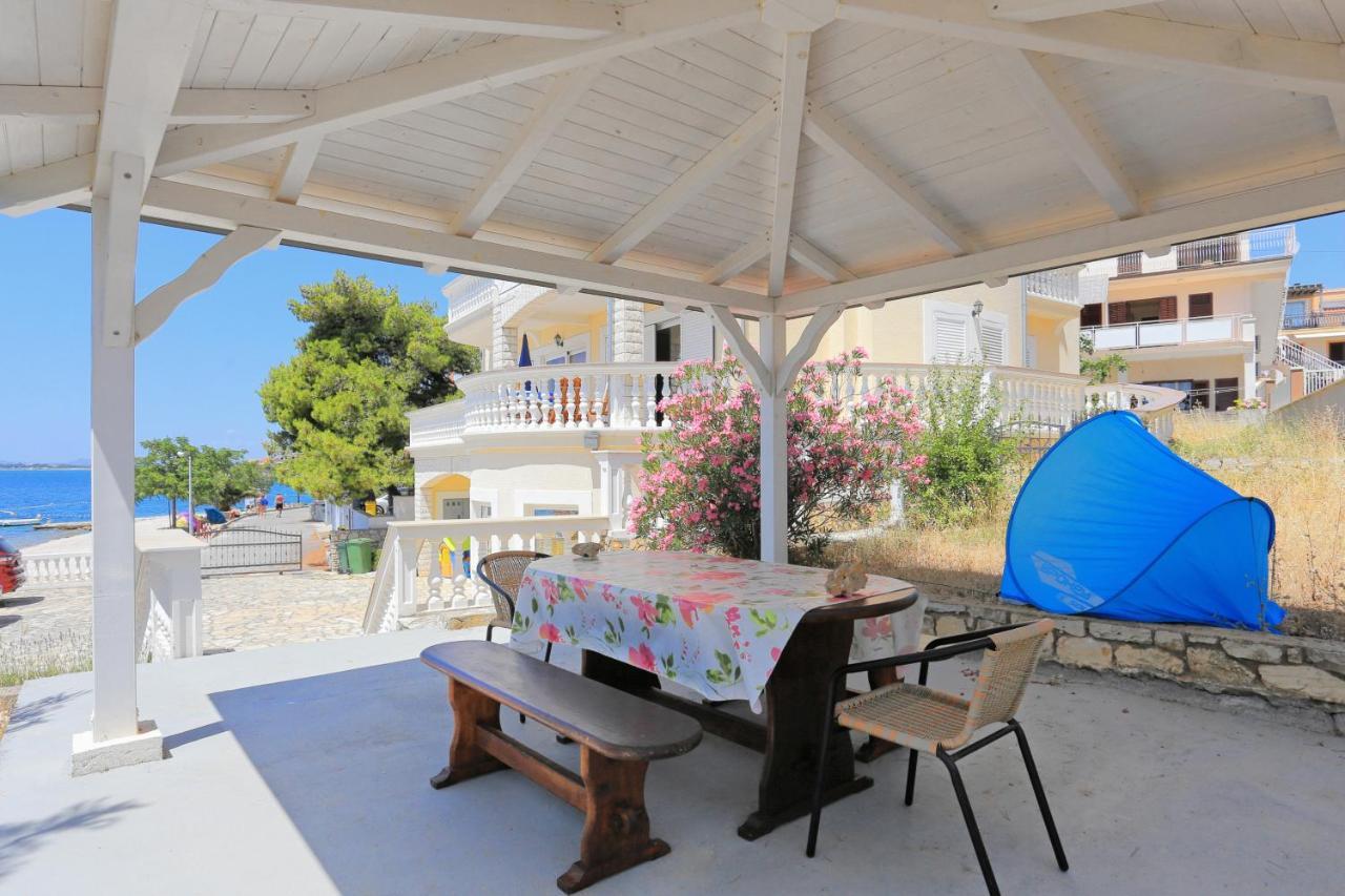 Family Friendly Seaside Apartments Brodarica, Sibenik - 15270 Buitenkant foto