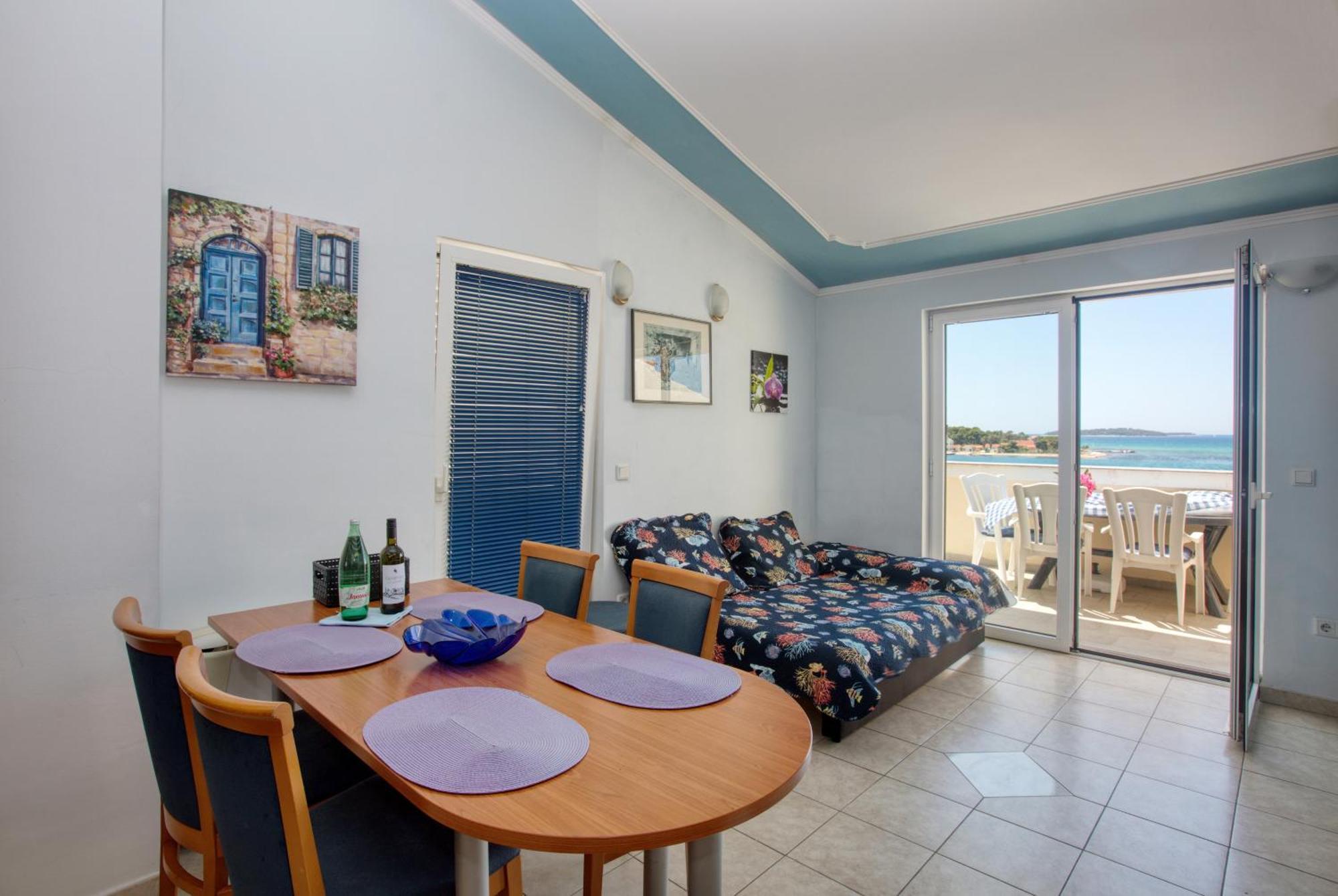 Family Friendly Seaside Apartments Brodarica, Sibenik - 15270 Buitenkant foto