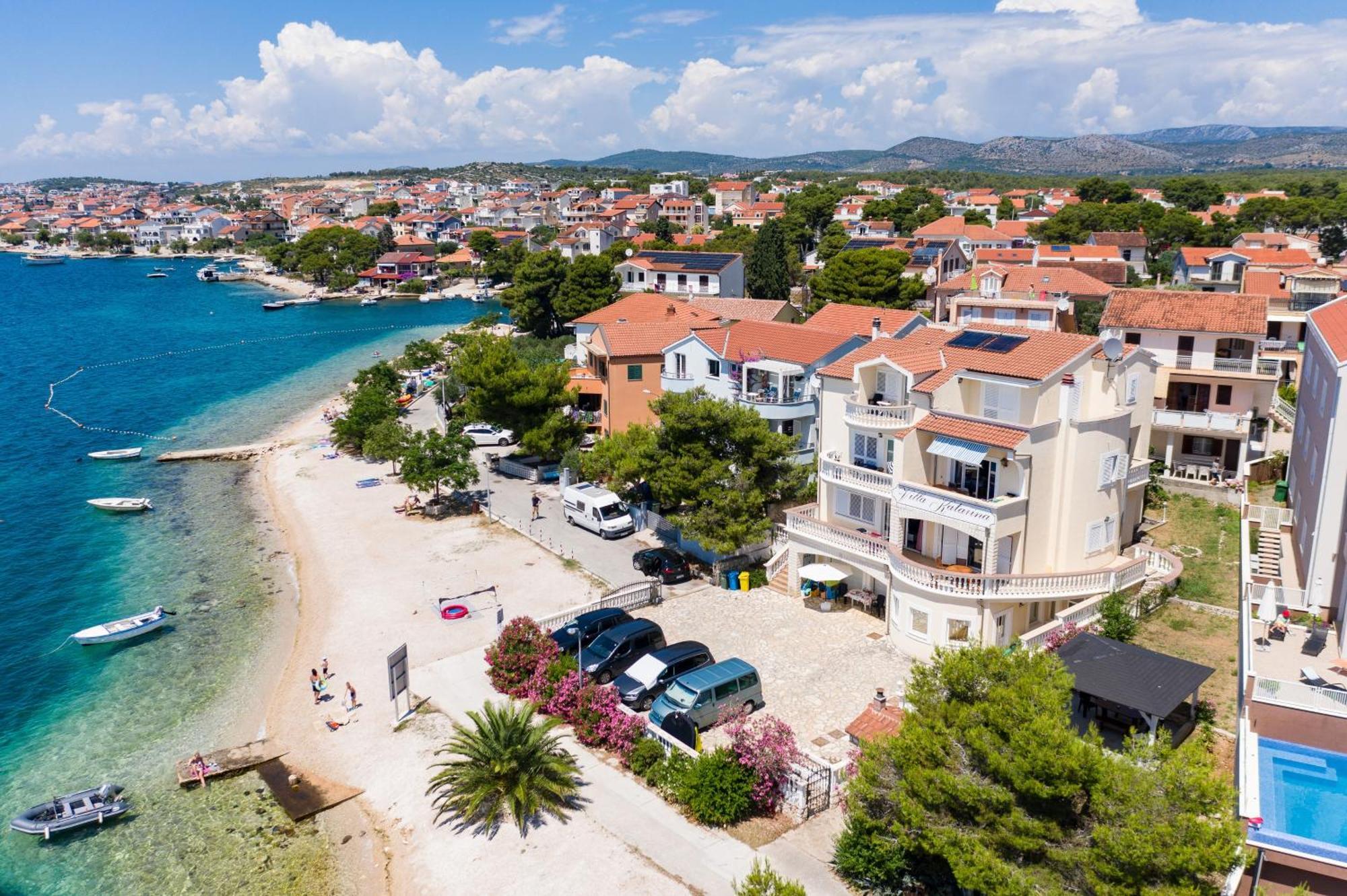 Family Friendly Seaside Apartments Brodarica, Sibenik - 15270 Buitenkant foto