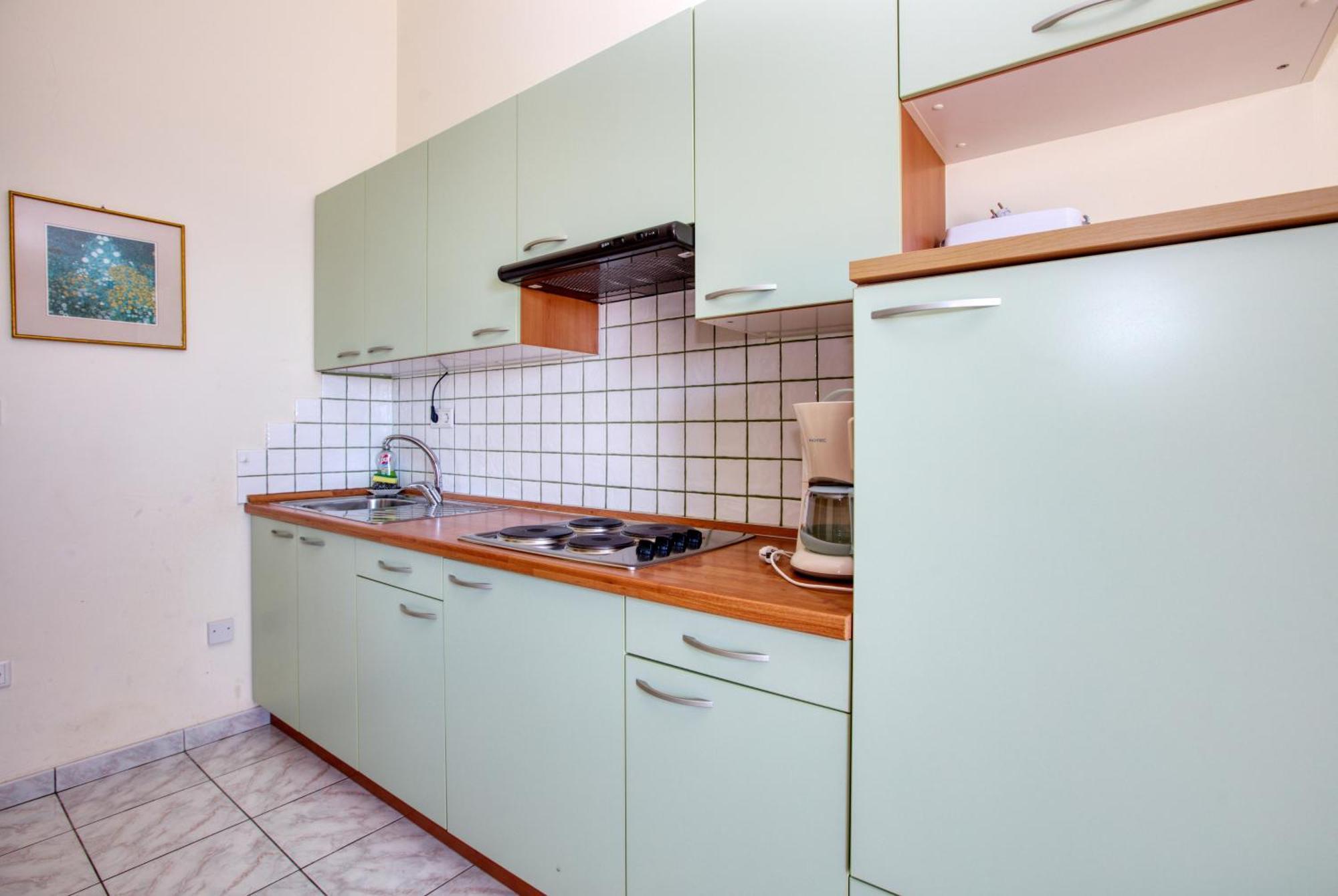 Family Friendly Seaside Apartments Brodarica, Sibenik - 15270 Kamer foto