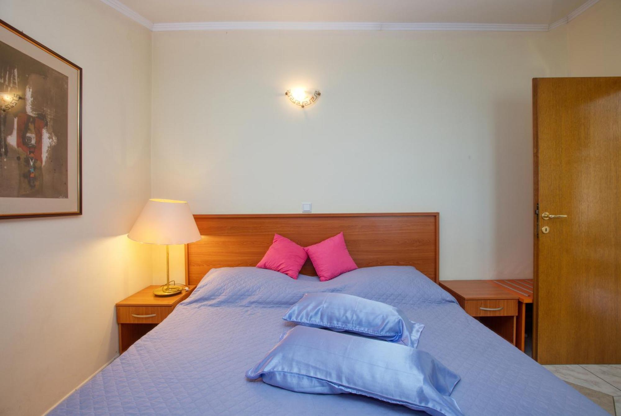 Family Friendly Seaside Apartments Brodarica, Sibenik - 15270 Kamer foto