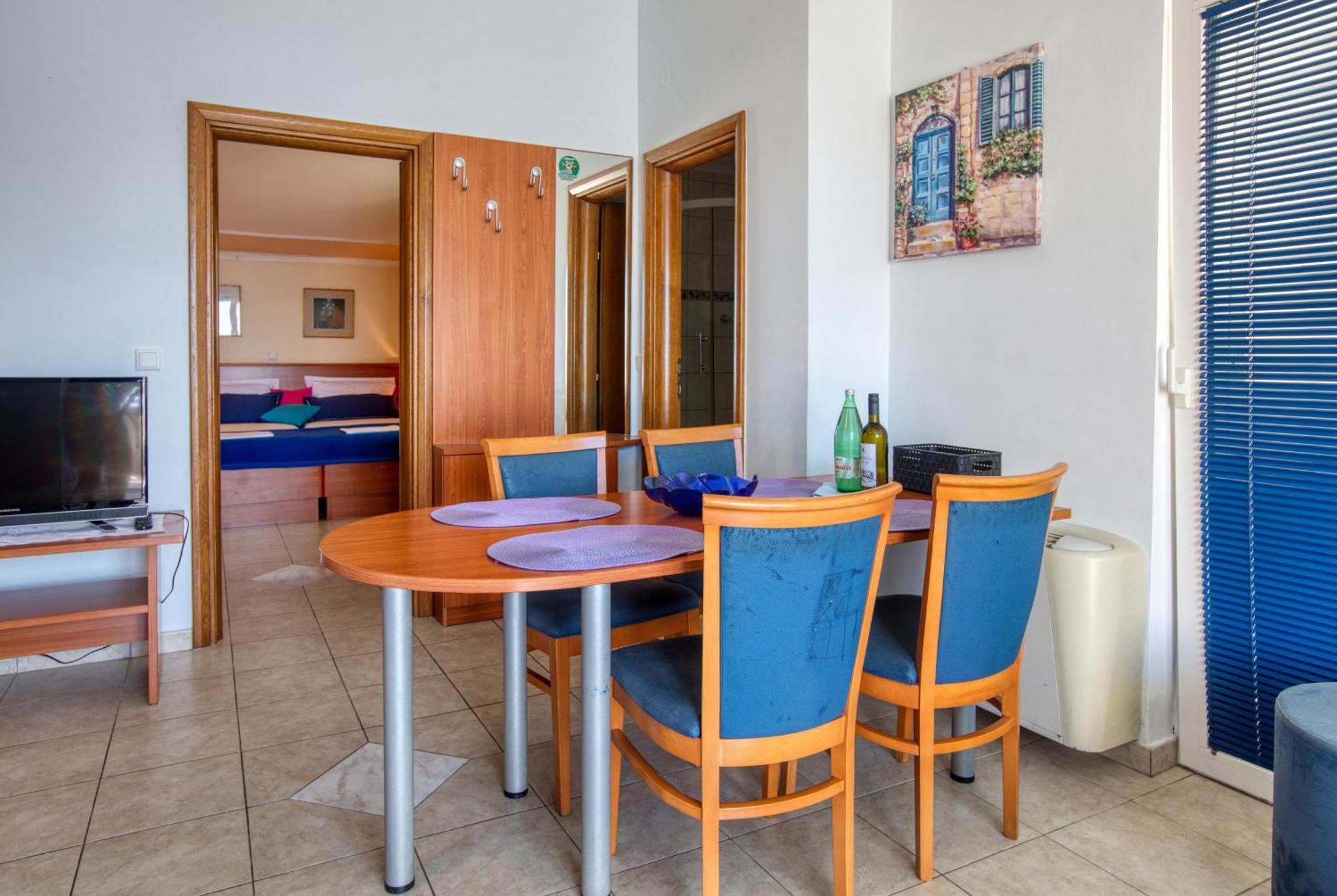 Family Friendly Seaside Apartments Brodarica, Sibenik - 15270 Kamer foto