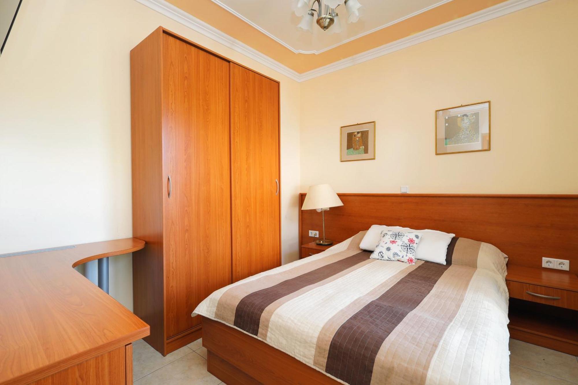 Family Friendly Seaside Apartments Brodarica, Sibenik - 15270 Kamer foto