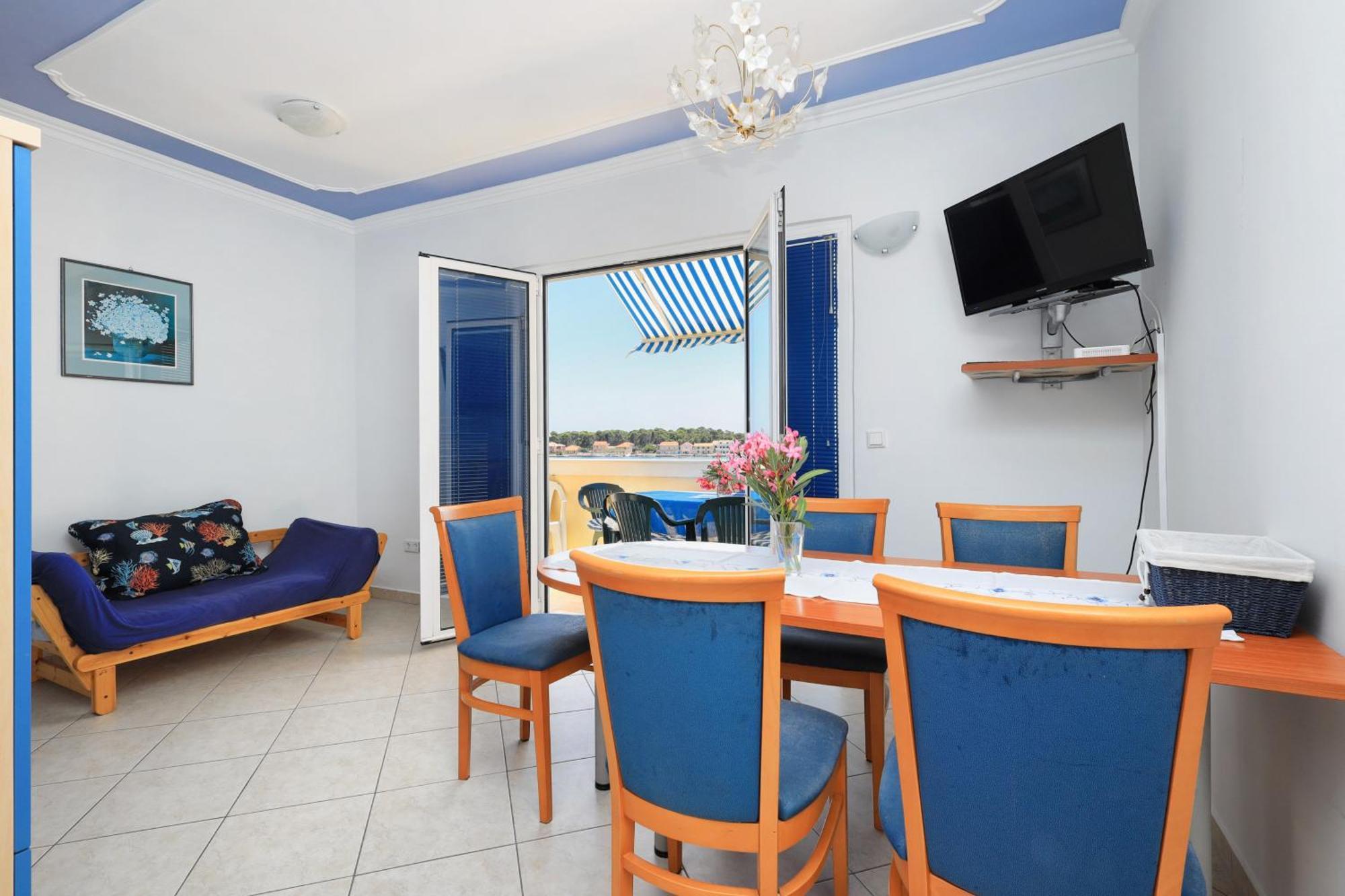 Family Friendly Seaside Apartments Brodarica, Sibenik - 15270 Kamer foto